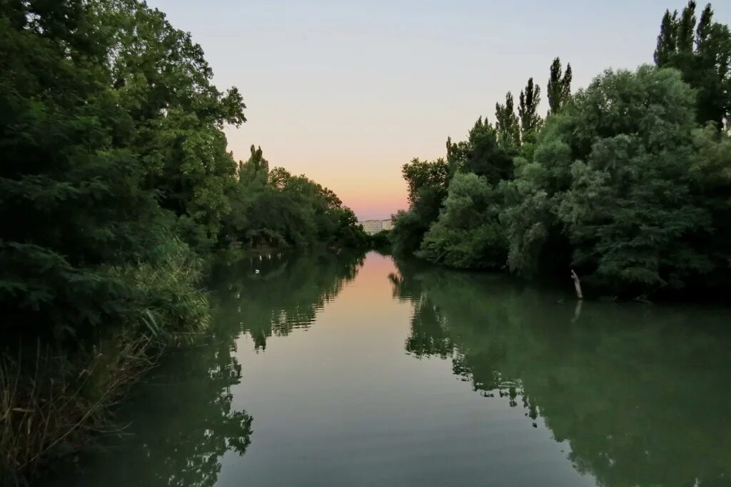 Реки краснодара фото Набережная реки Кубань и ее парки. Прогулка по Краснодару продолжается Дорога дл