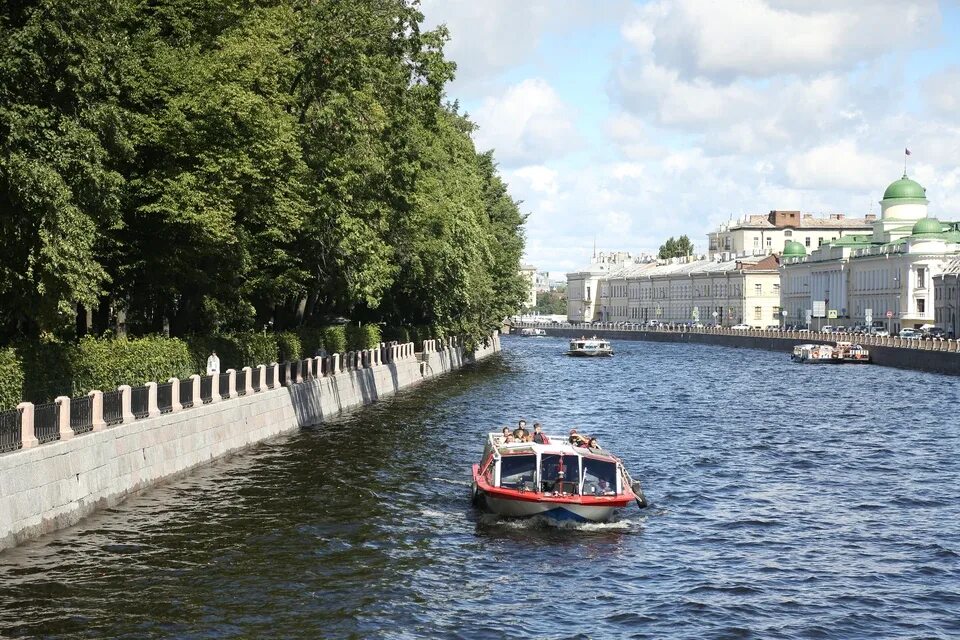 Реки санкт петербурга фото Закрывать реки и каналы Петербурга для судов пока не планируют - KP.RU