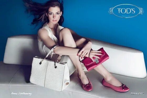 Реклама итальянских сумок фото New Spring Ads: Anne Hathaway for Tod’s, Natasha Poly for Proenza and Jil Sander