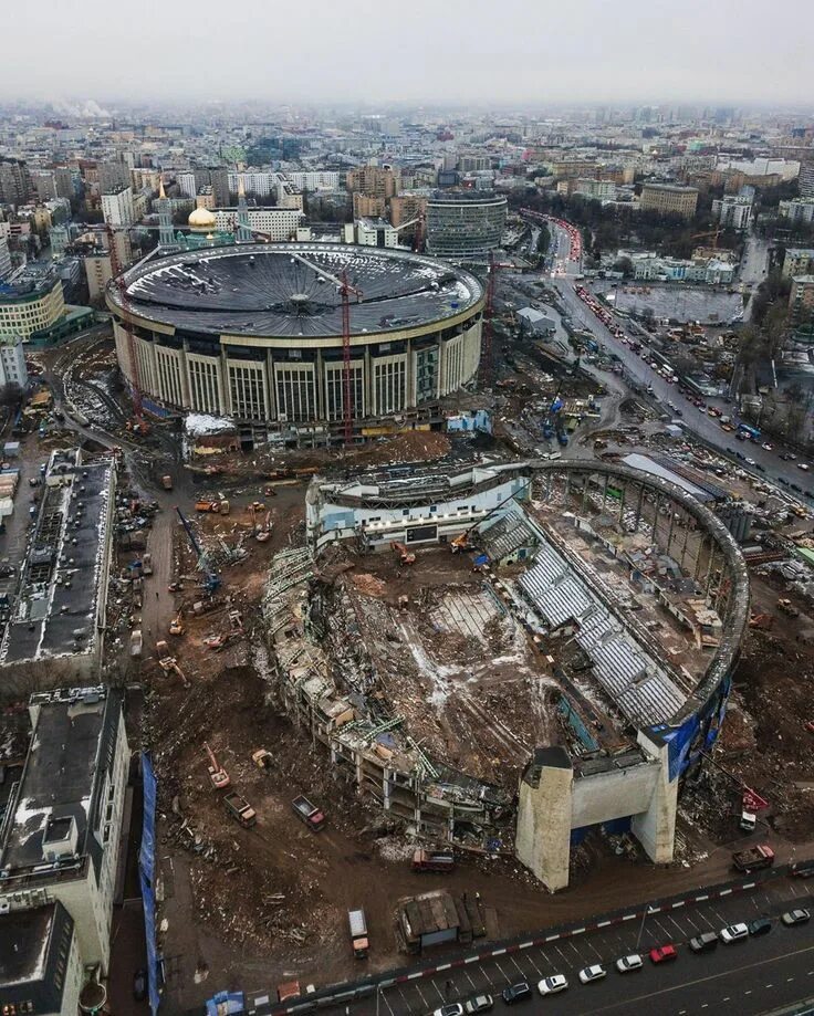 Реконструкция олимпийского фото Abandoned Olympic Pool in Moscow Abandoned, Travel photography, Old abandoned ho