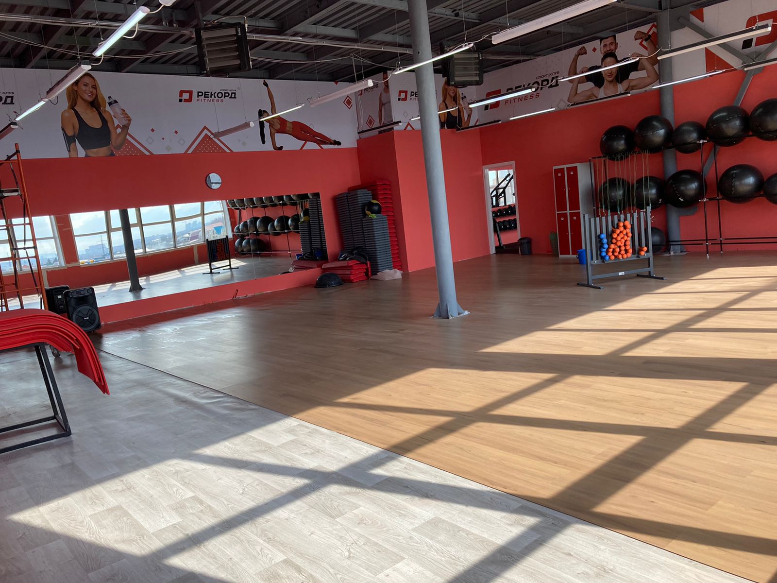 Рекорд fitness просп ленинского комсомола 34 фото Record Fitness in specifics, Repina Street, 4 - Yandex Maps