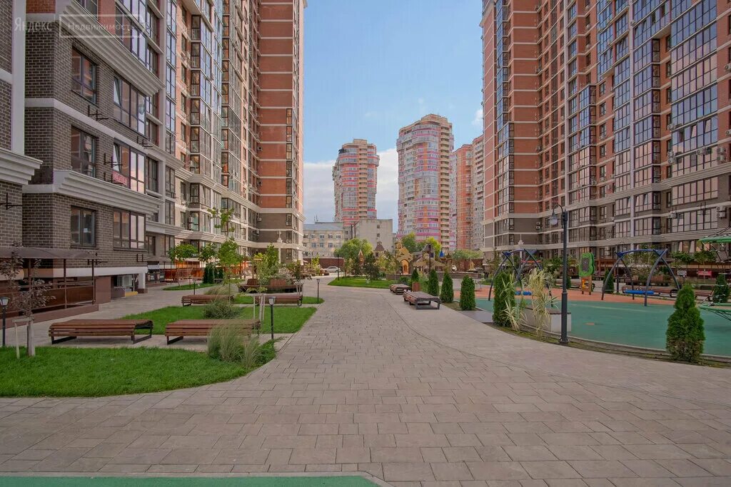 Рекорд краснодар ул новороссийская фото ZhK Rekord, housing complex, Russia, Krasnodar, Novorossiyskaya ulitsa - Yandex 