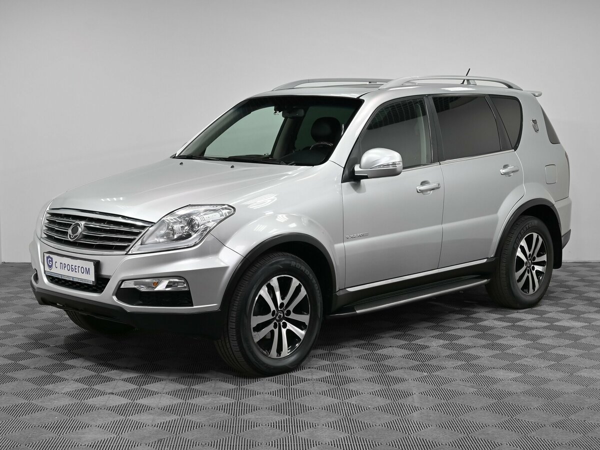 Рекстон фото автомобиля Купить б/у SsangYong Rexton III 2.7d AT (186 л.с.) 4WD дизель автомат в Москве: 