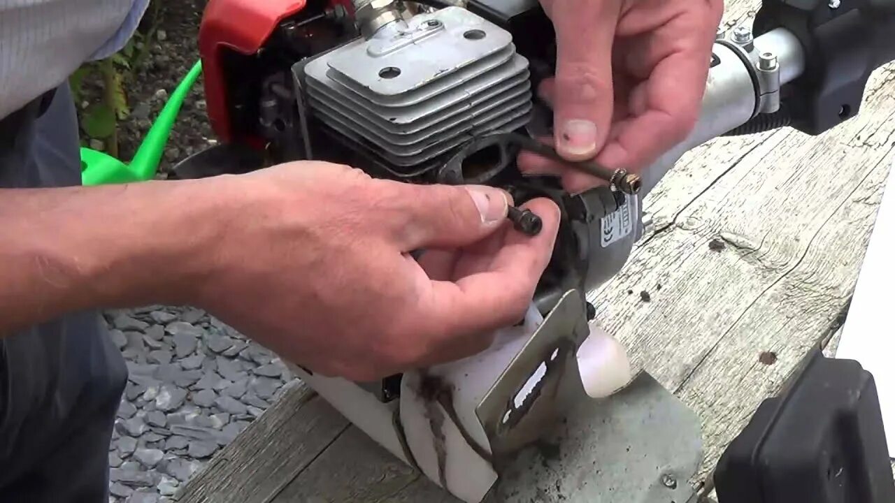 Ремонт бензокосы своими Repair of two stroke engine - YouTube