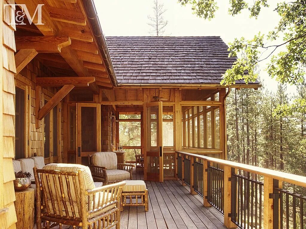 Ремонт деревянных домов крыш веранда итд фото Zillow Learning Center Rustic patio, Porch railing designs, Rustic deck