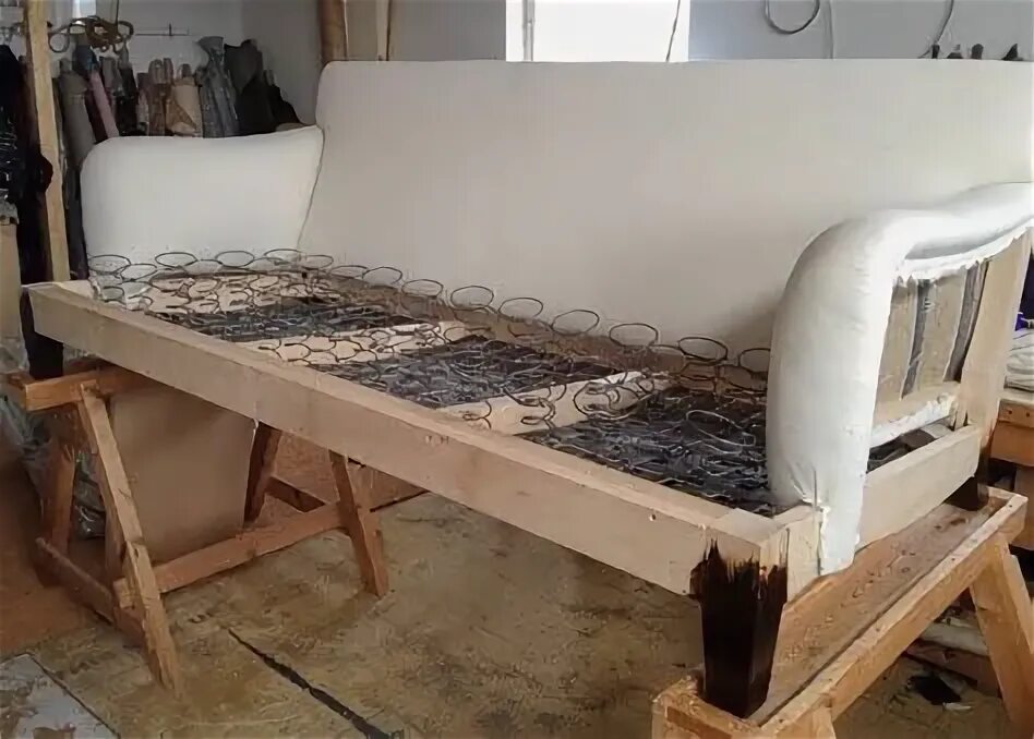 Ремонт дивана своими Making Sofa in 2020 Sofa frame, Diy storage sofa, Built in sofa