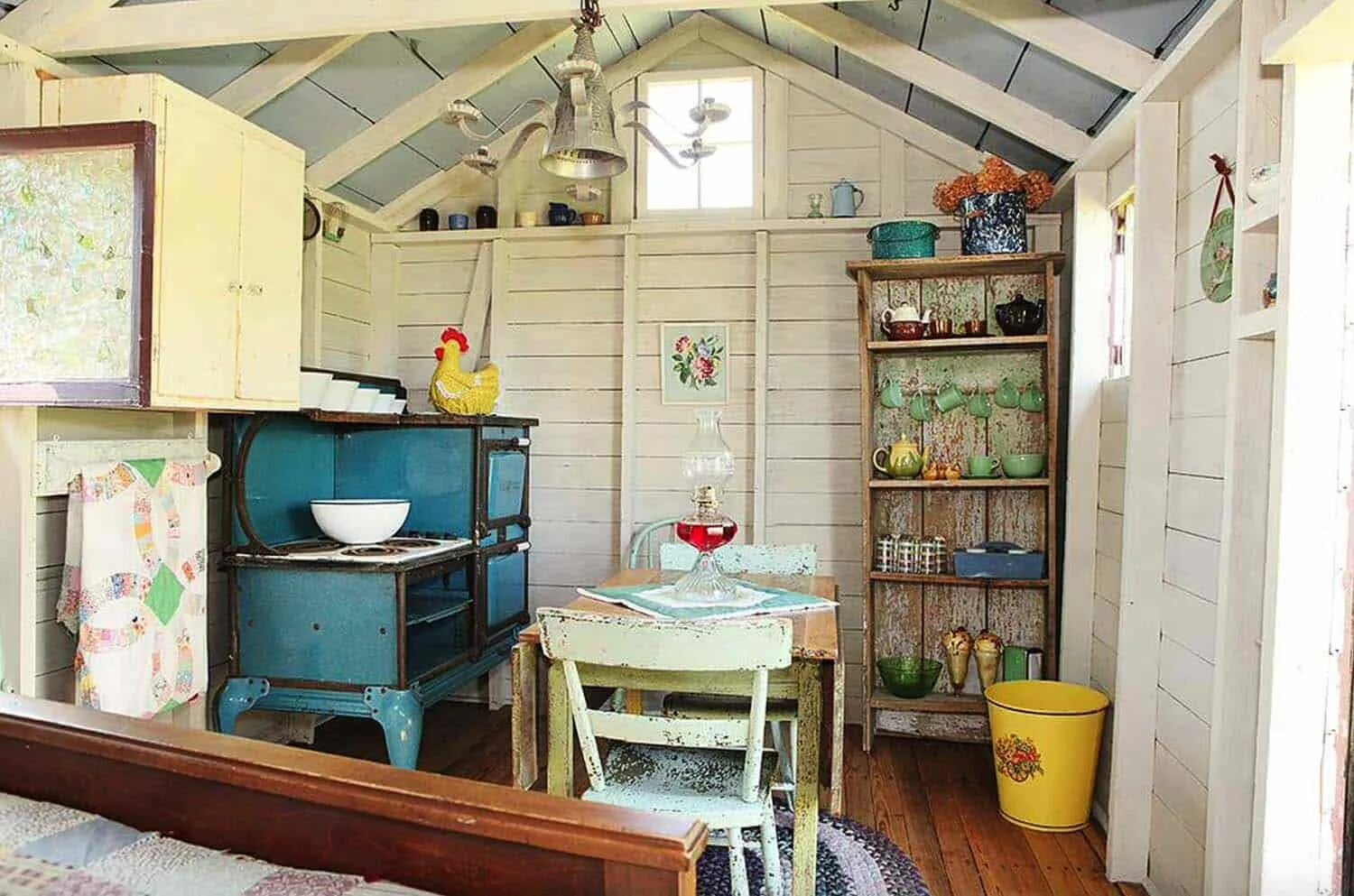 Ремонт дома дачи своими руками 30+ Wonderfully Inspiring She Shed Ideas To Adorn Your Backyard Shed interior, T