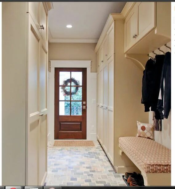 Ремонт дома фото прихожая Pin av Jason Morneau på Mudroom / Side Entrance Ideas Vaskerom