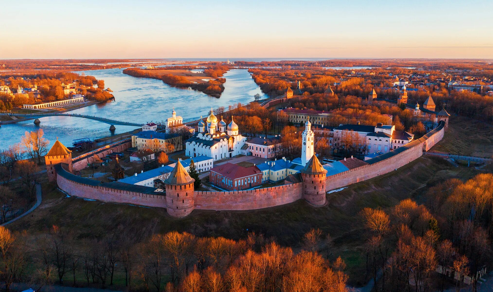 Ремонт фото великий новгород Объекты культурного наследия ЮНЕСКО в России: 10 шедевров зодчества