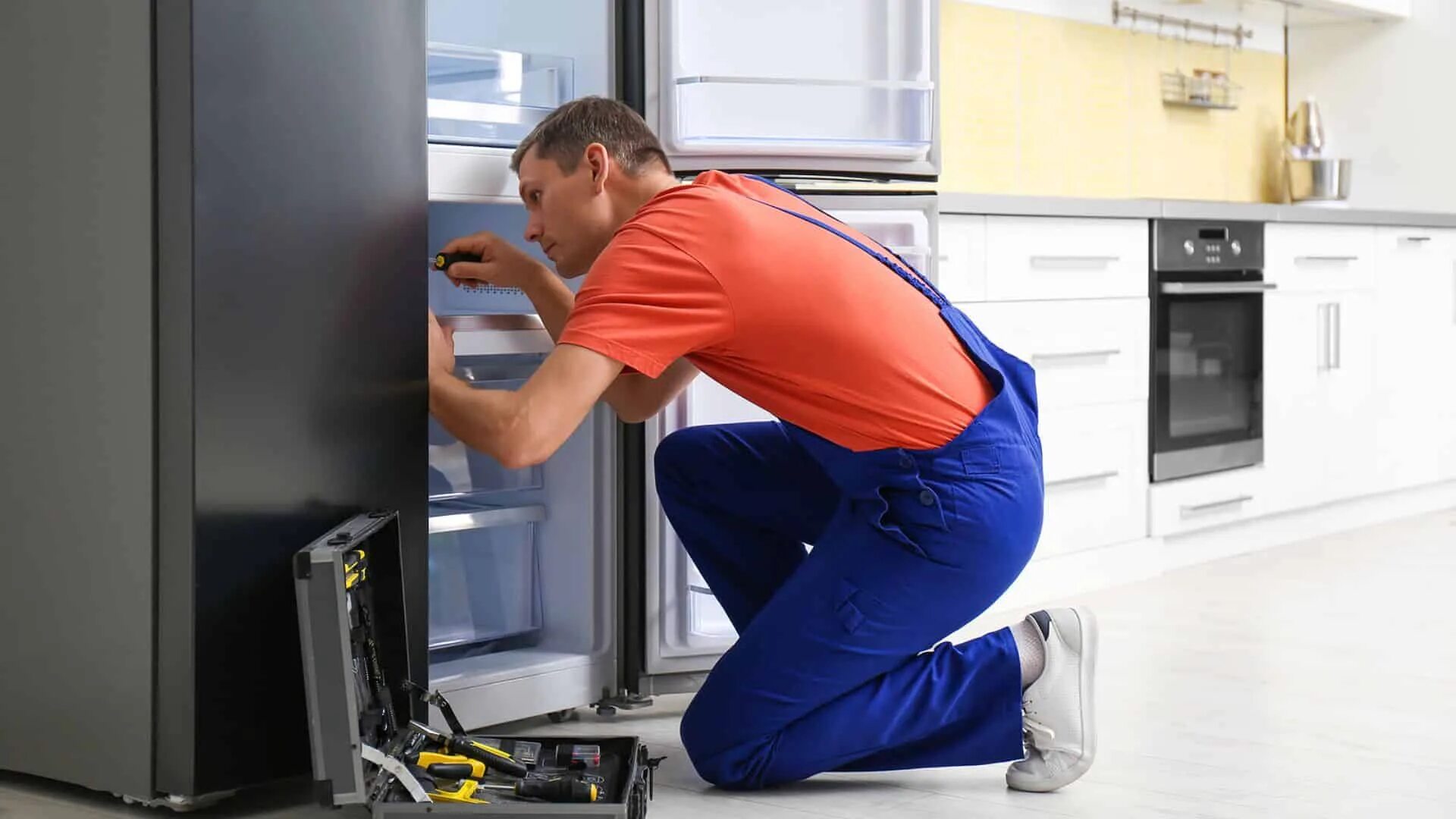 Ремонт холодильников своими руками для начинающих Chill Out: 10 Common Refrigerator Problems and How to Fix Them