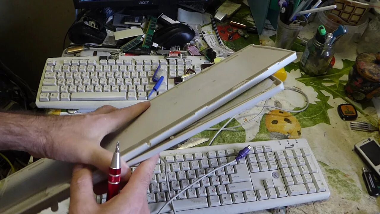 Ремонт клавиатуры своими руками Ремонт клавиатуры Genius. The fixing of keyboard - YouTube