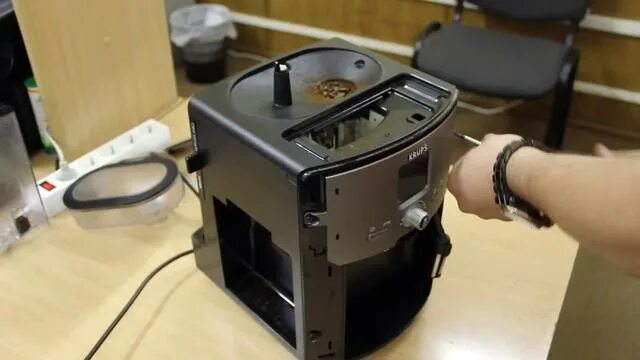 Ремонт krups своими руками Разборка кофемашины Krups XP Dismantling maker Krups XP - смотреть видео онлайн 