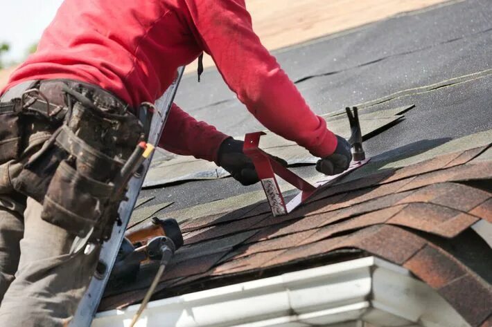 Ремонт крыши своими руками Local Roofer in Mobile Al Roofer, Siding repair, Roofing