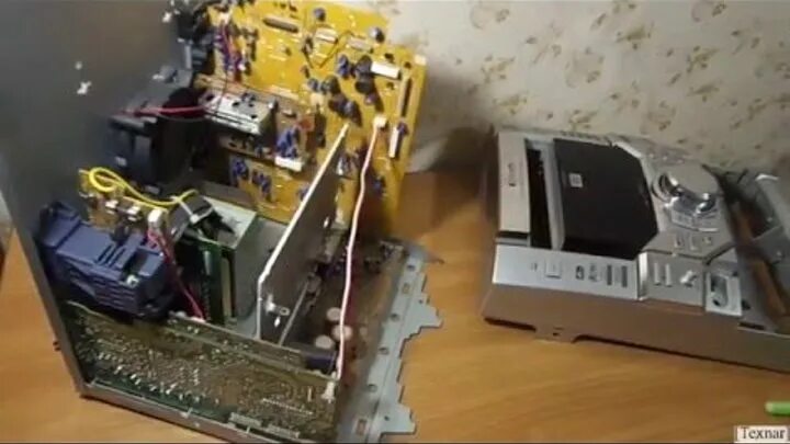 Ремонт панасоник своими руками Смотрите видео "Разбираю! Муз. центр Panasonic SA-VK61D. Убираем подкассетники. 