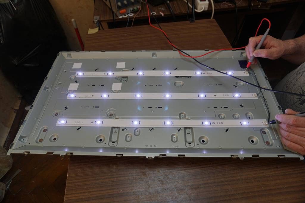 Ремонт подсветки телевизора своими руками Ремонт подсветки телевизора LG 32LF592U (нет изображения). Доработка блока питан