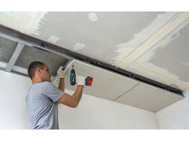 Ремонт потолка своими Services de bricolage et petits travaux Basement remodeling, Gypsum ceiling, Dry