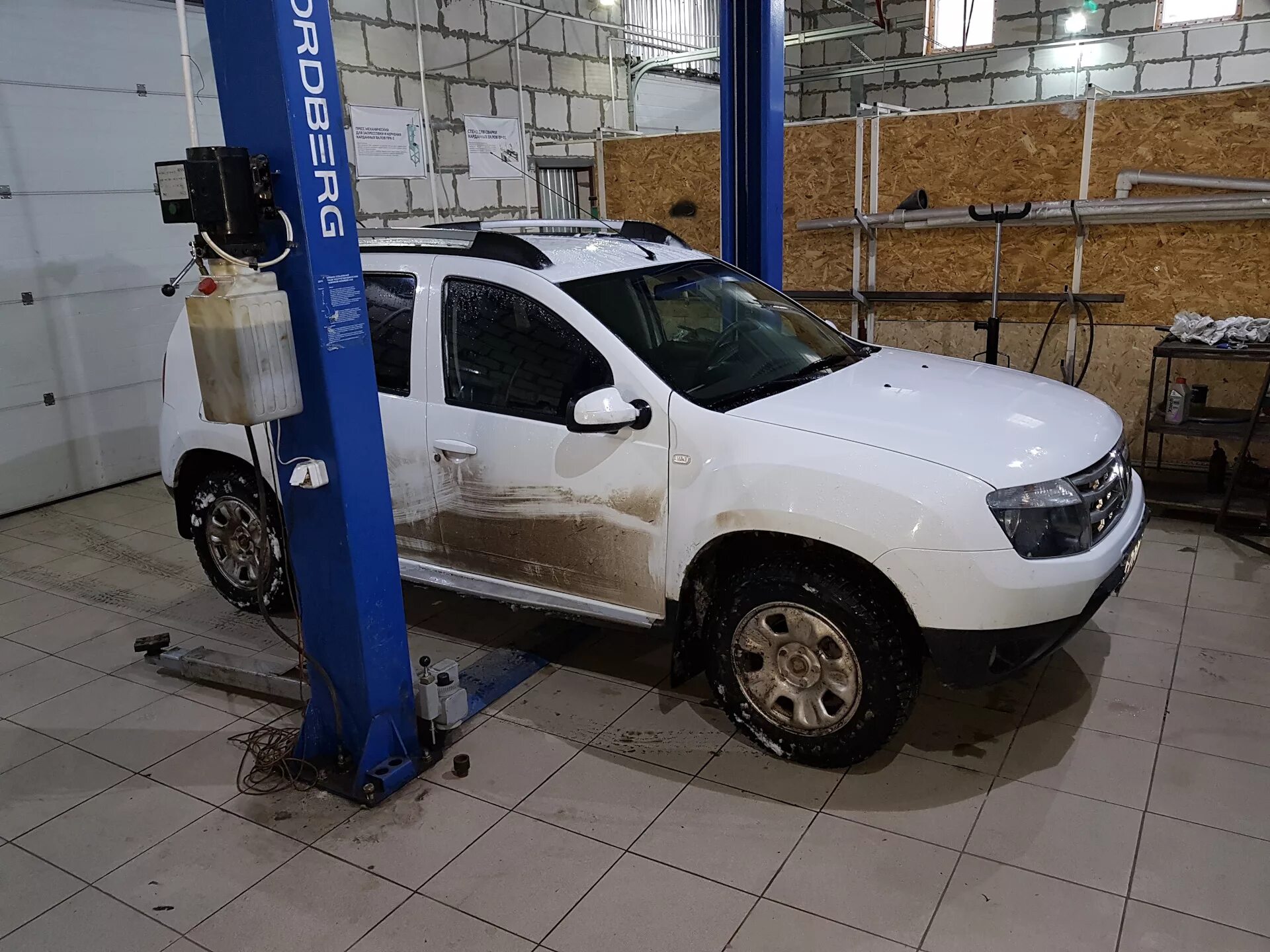 Ремонт рено дастер своими руками Renault Duster (Рено Дастер) 2013 года ремонт кардана г. Рязань - ЗападАвто на D