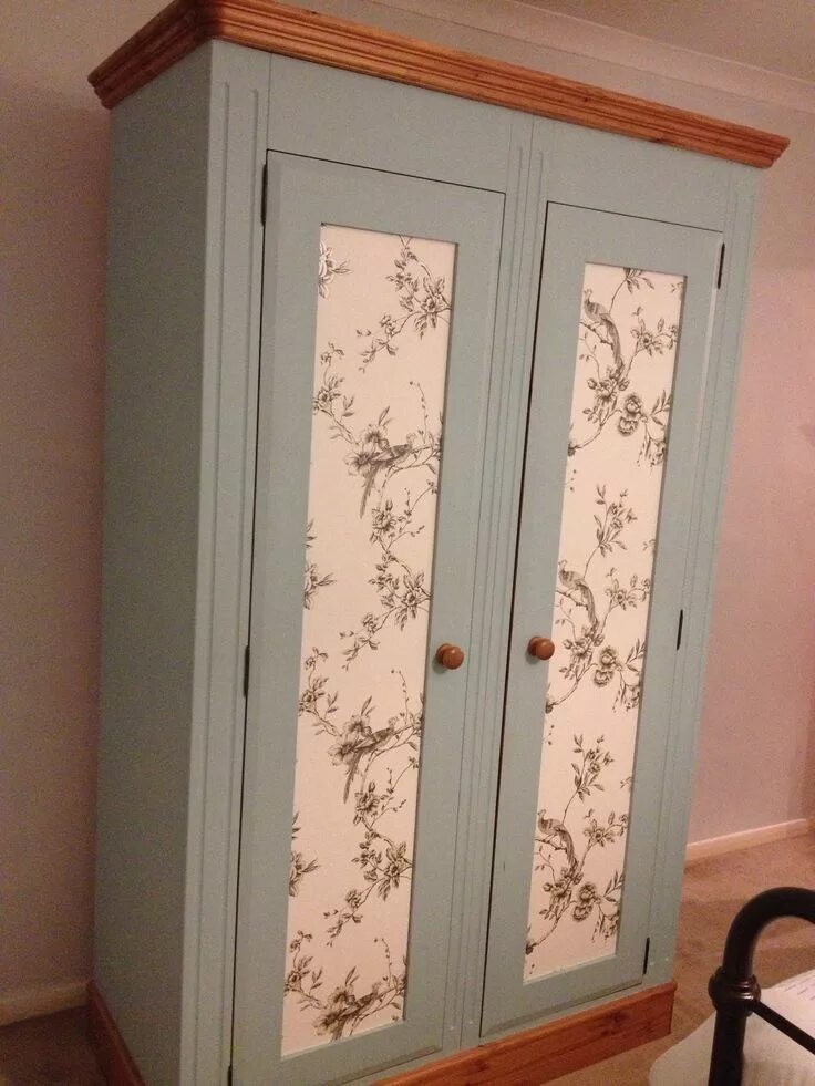 Ремонт шкафа своими руками Loading... Painted wardrobe, Revamp furniture, Furniture makeover