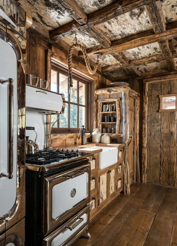 Ремонт старом деревянном доме внутри фото rustic country kitchen stove - Google Search Rustic cabin kitchens, Rustic cabin