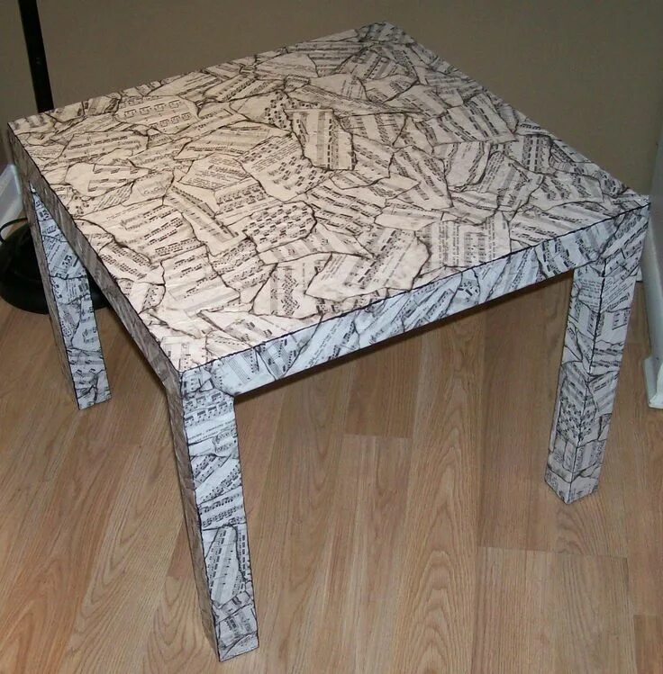 Ремонт столов своими руками Ikea Sheet Music Table Makeover with Decoupage Decoupage table, Sheet music deco