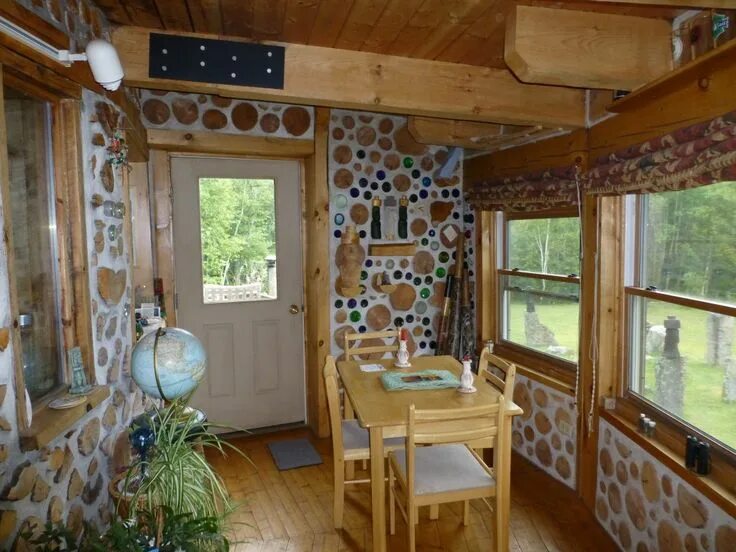 Ремонт своего дома своими руками фото Cordwood Interior - Cordwood Masonry Дом из глины, Летние домики, Мини дома