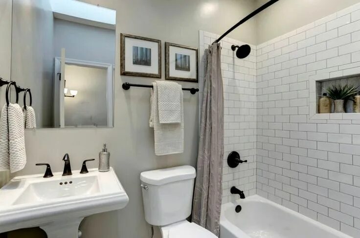 Ремонт ванной идеи фото Zillow Learning Center Budget bathroom remodel, Bathroom tile designs, Bathrooms