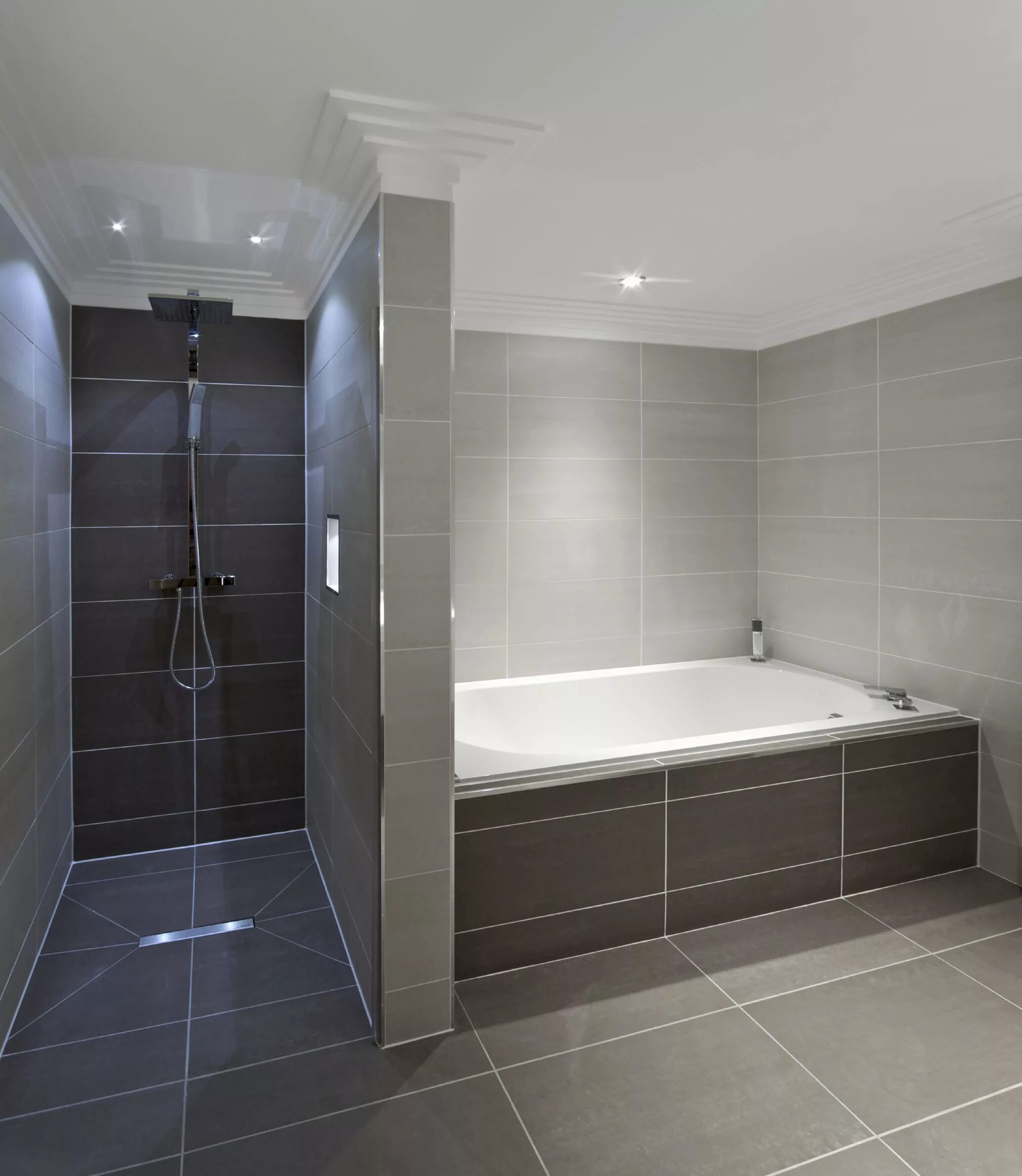 Ремонт ванной комнаты фото душ Soft lighting and dramatic tile blend perfectly. http://www.devinebath.com/ #Bat