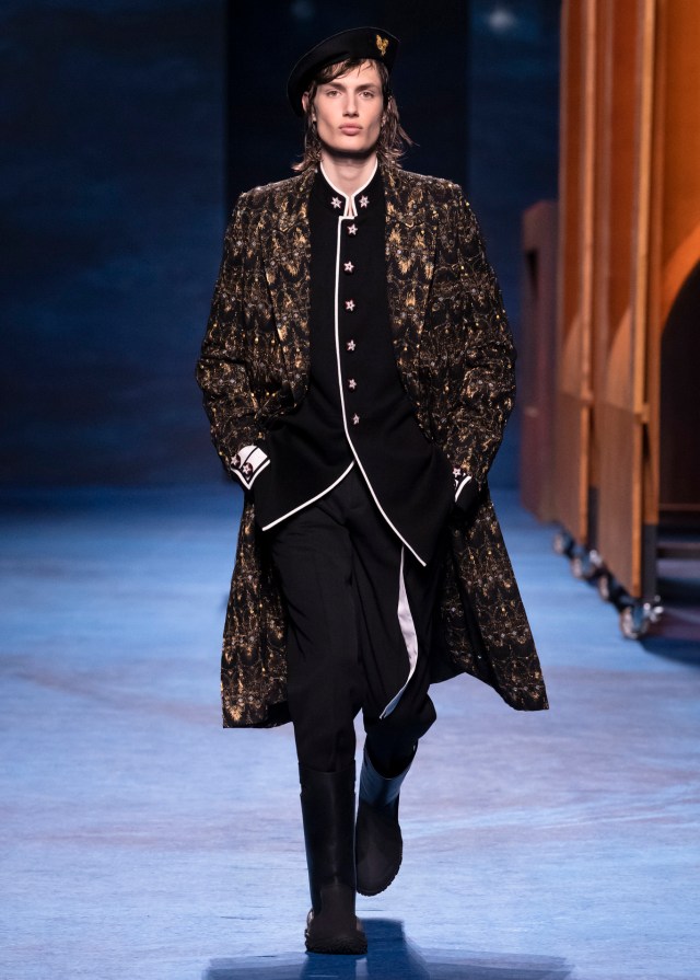 Ренды мужской моды осень 2024 Dior Men’s Fall 2021 PHOTOS - WWD