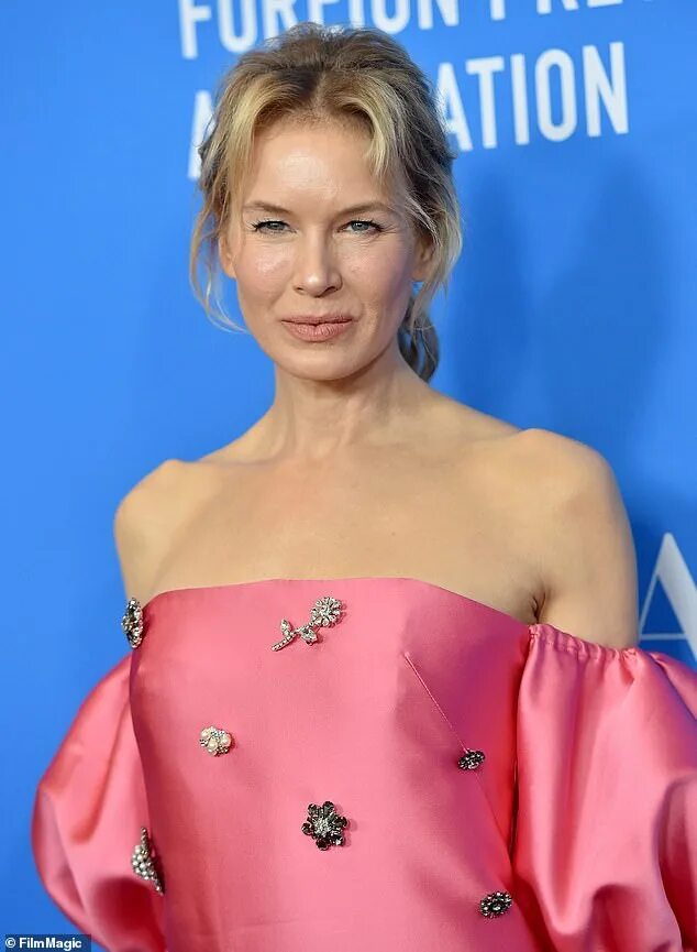 Рене зеллвегер как выглядит сейчас фото Renee Zellweger says she has a 'Bridget Jones alter-ego' because she has similar