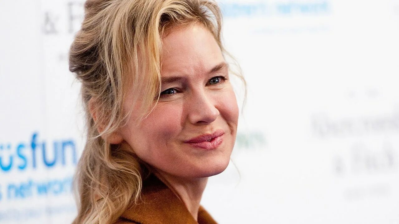 Рене зеллвегер сейчас фото Renée Zellweger Explains Her Six-Year Hollywood Hiatus Vanity Fair