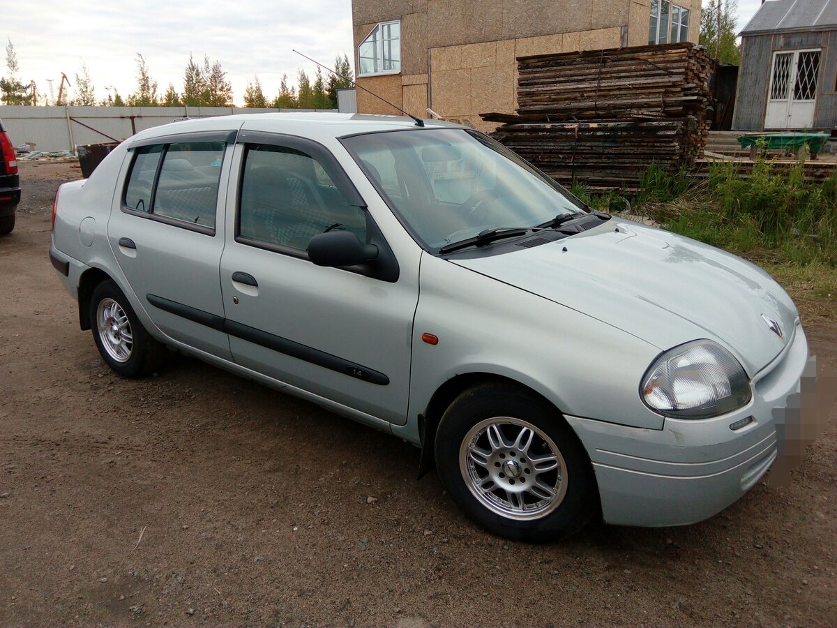 Рено 2001 года фото Купить б/у Renault Clio II 1.4 MT (75 л.с.) бензин механика в Санкт-Петербурге: 