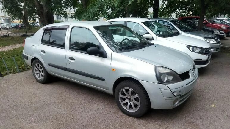 Рено 2002 года фото Renault Symbol 2002 в Стерлитамаке, В комплектации только ГУР, мотор не дымит, К