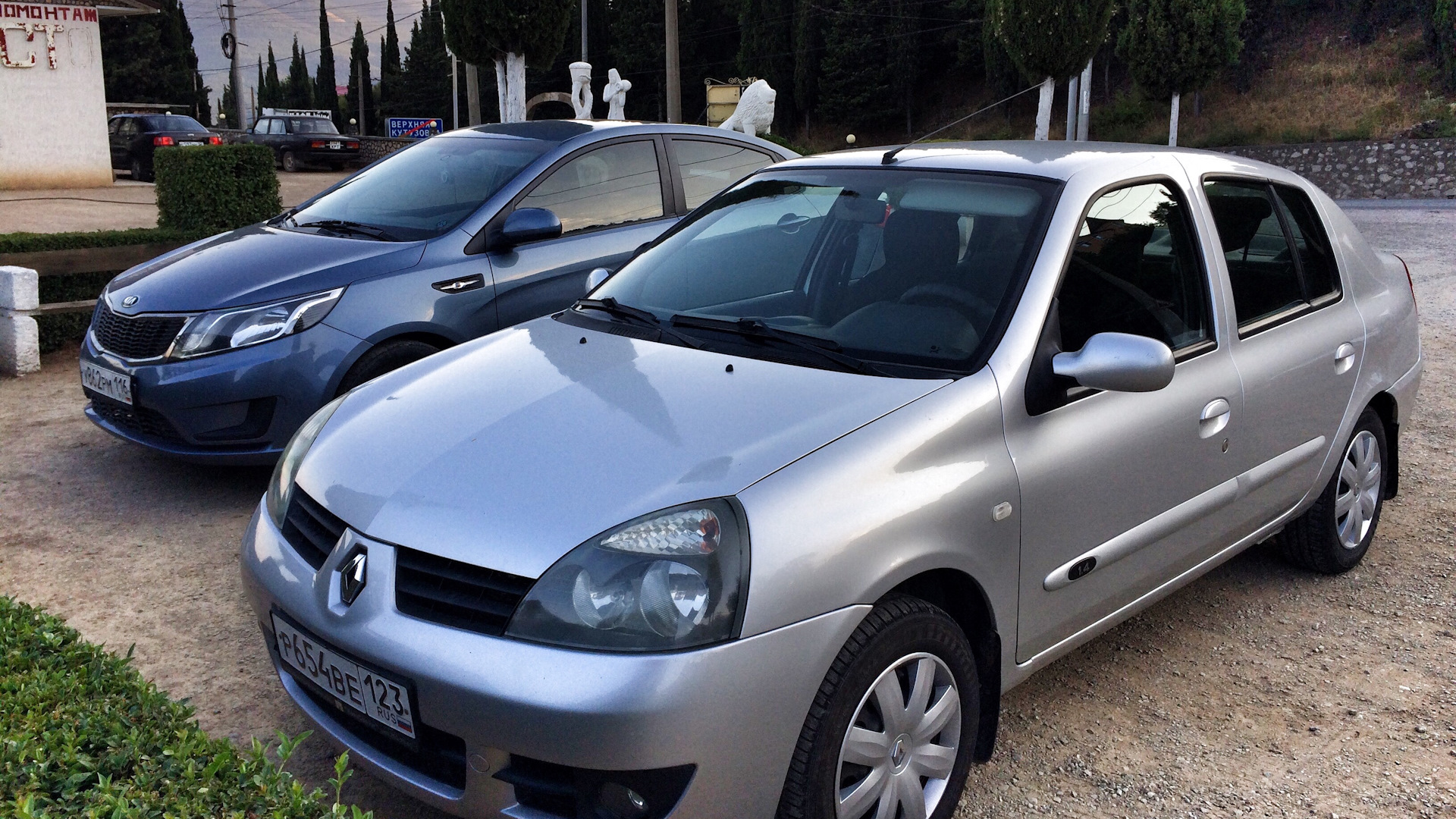 Рено 2007 года фото Renault Symbol 1.4 бензиновый 2007 2й рестайлинг на DRIVE2