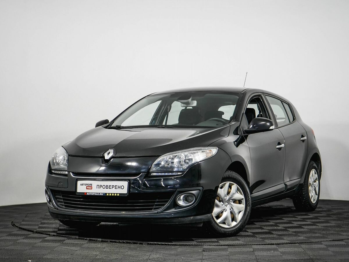 Рено 2013 года фото Купить б/у Renault Megane III Рестайлинг 1.6 MT (106 л.с.) бензин механика в Сан