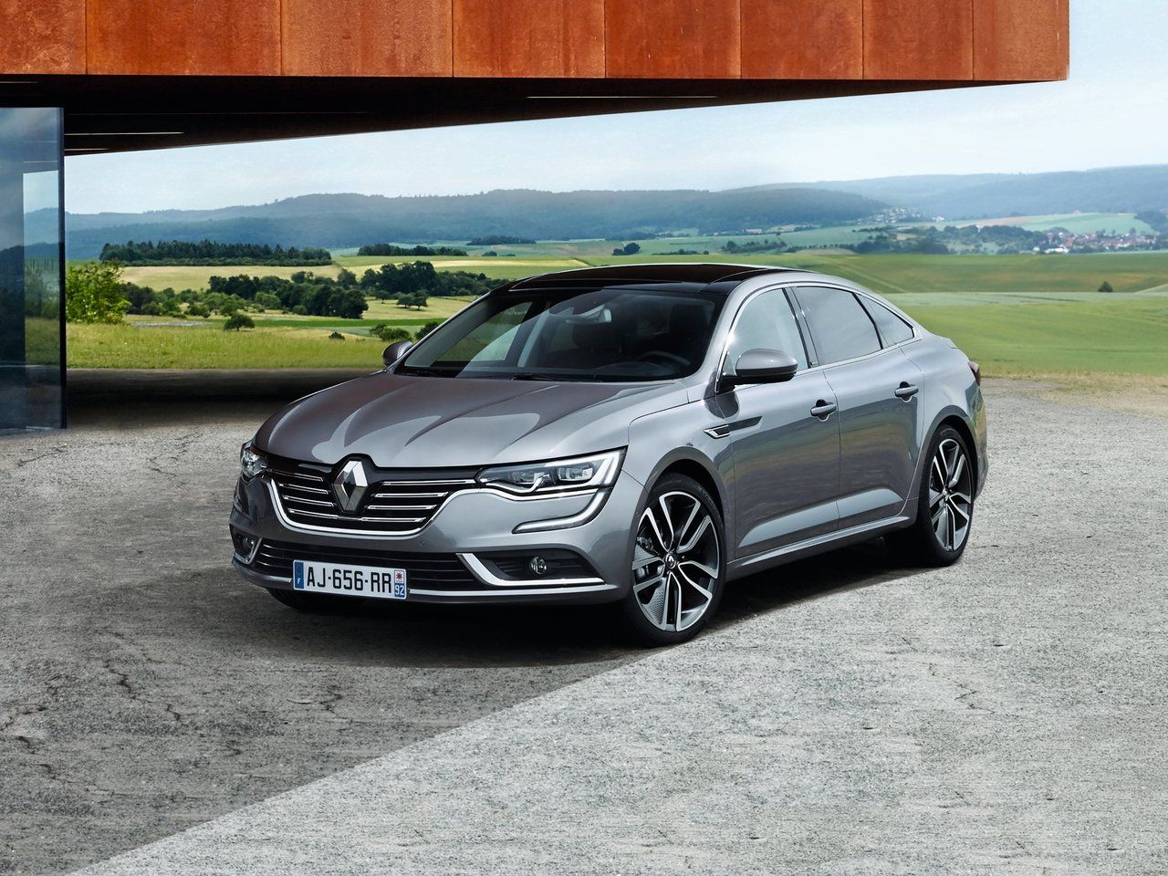 Рено 2016 в новом кузове фото Renault Talisman 2015 - н.в. Седан: кузов, класс, тип и объём двигателя, коробка