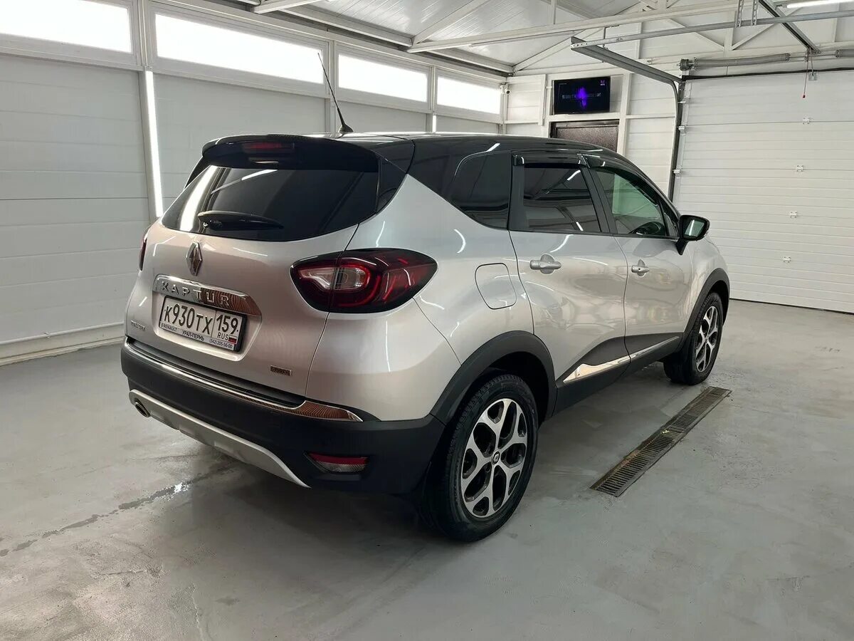 Рено 2017 фото Купить б/у Renault Kaptur I 2.0 MT (143 л.с.) 4WD бензин механика в Стерлитамаке