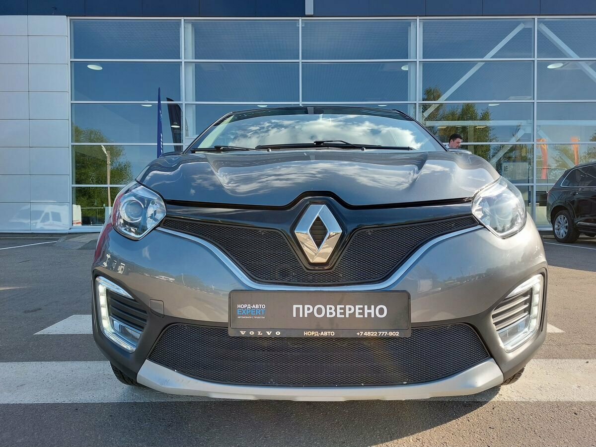 Рено 2018 фото Купить б/у Renault Kaptur I 2.0 MT (143 л.с.) 4WD бензин механика в Твери: серый