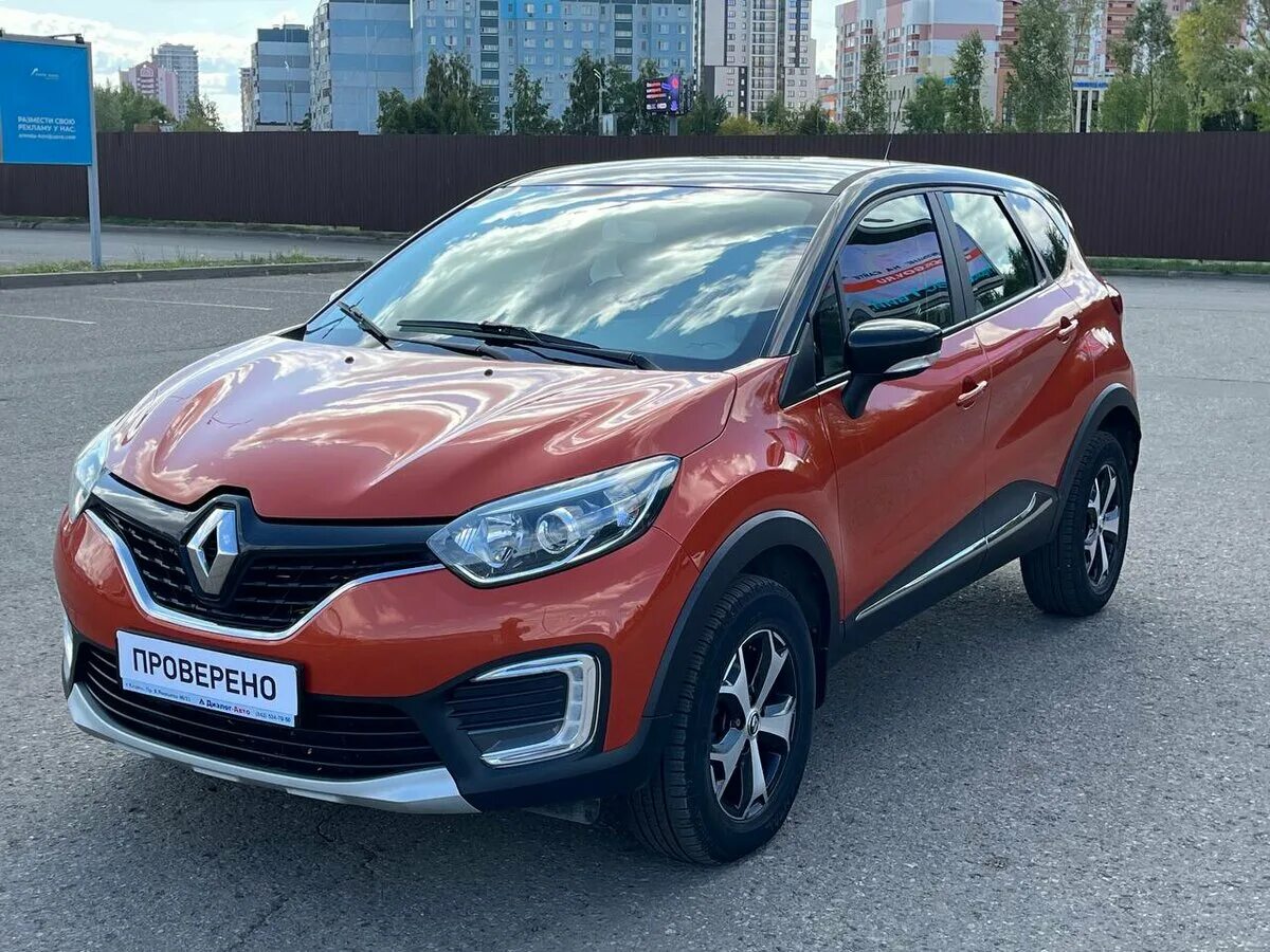 Рено 2018 года фото Купить б/у Renault Kaptur I 1.6 MT (114 л.с.) бензин механика в Казани: оранжевы