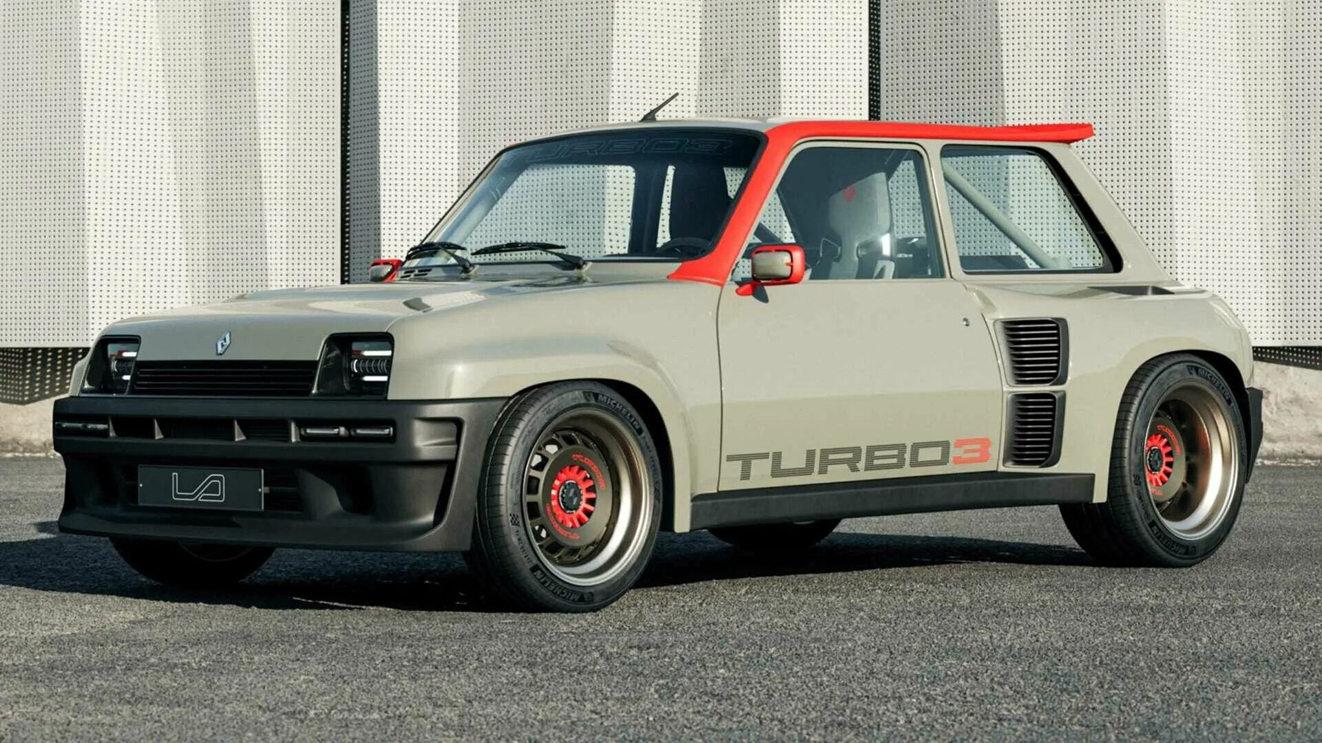 Рено 5 фото Культовый Renault 5 Turbo возродят в виде карбонового рестомода