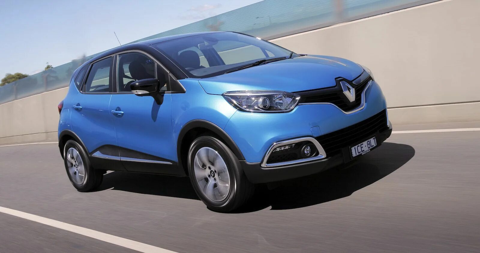 Рено 6 фото 2015 Renault Captur Review