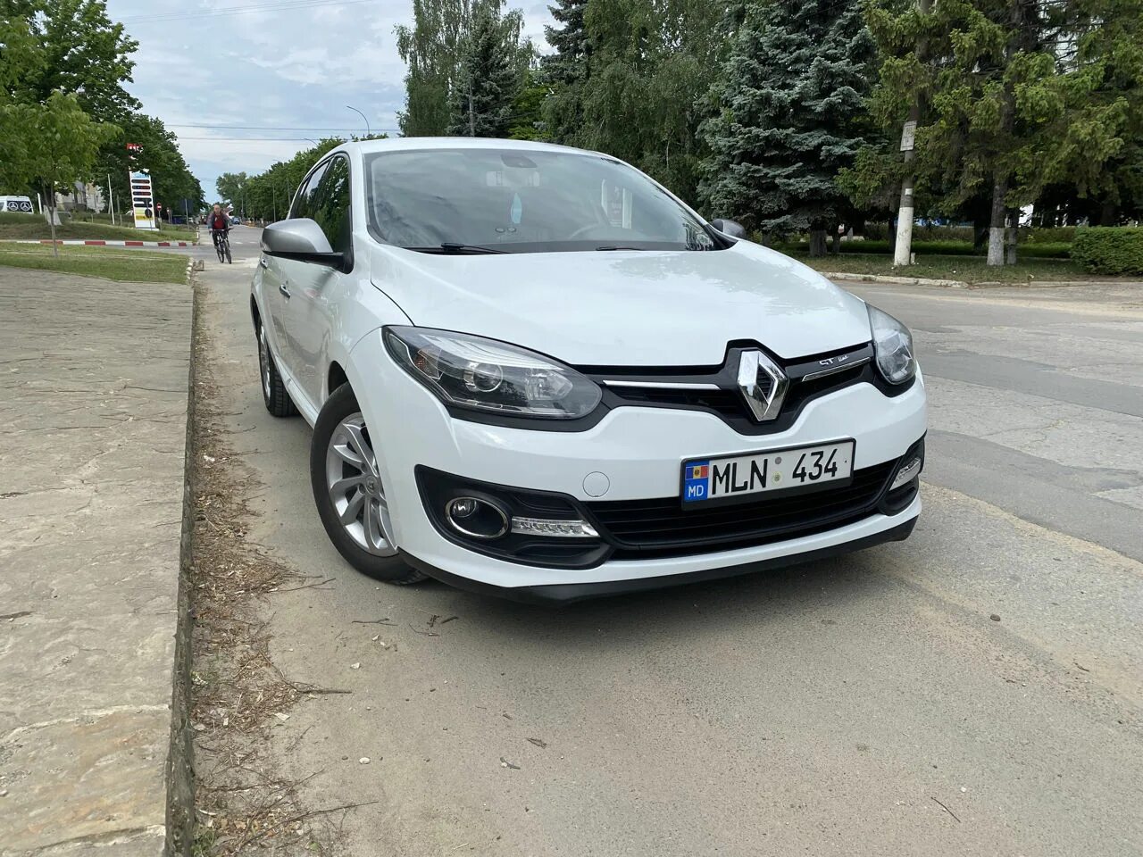 Рено 6 фото Dw6 renault Sarma-Auto.ru