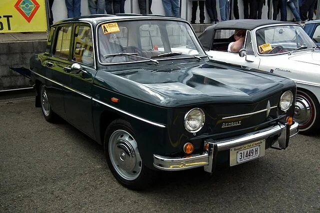 Рено 8 фото File:1964 Renault 8 sedan (6106297614).jpg - Wikimedia Commons