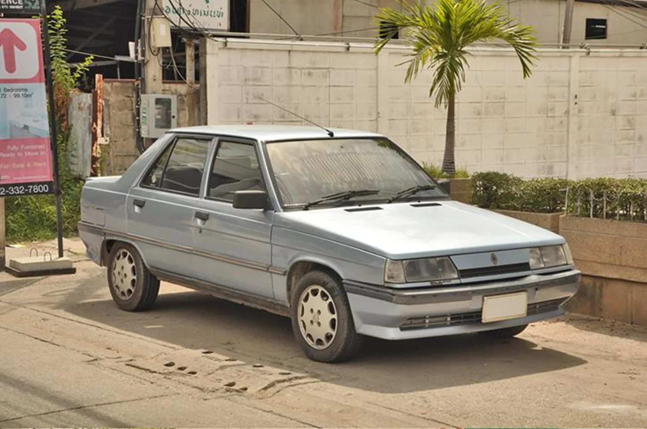 Рено 9 фото File:Renault 9 in Thailand 01.jpg - Wikimedia Commons