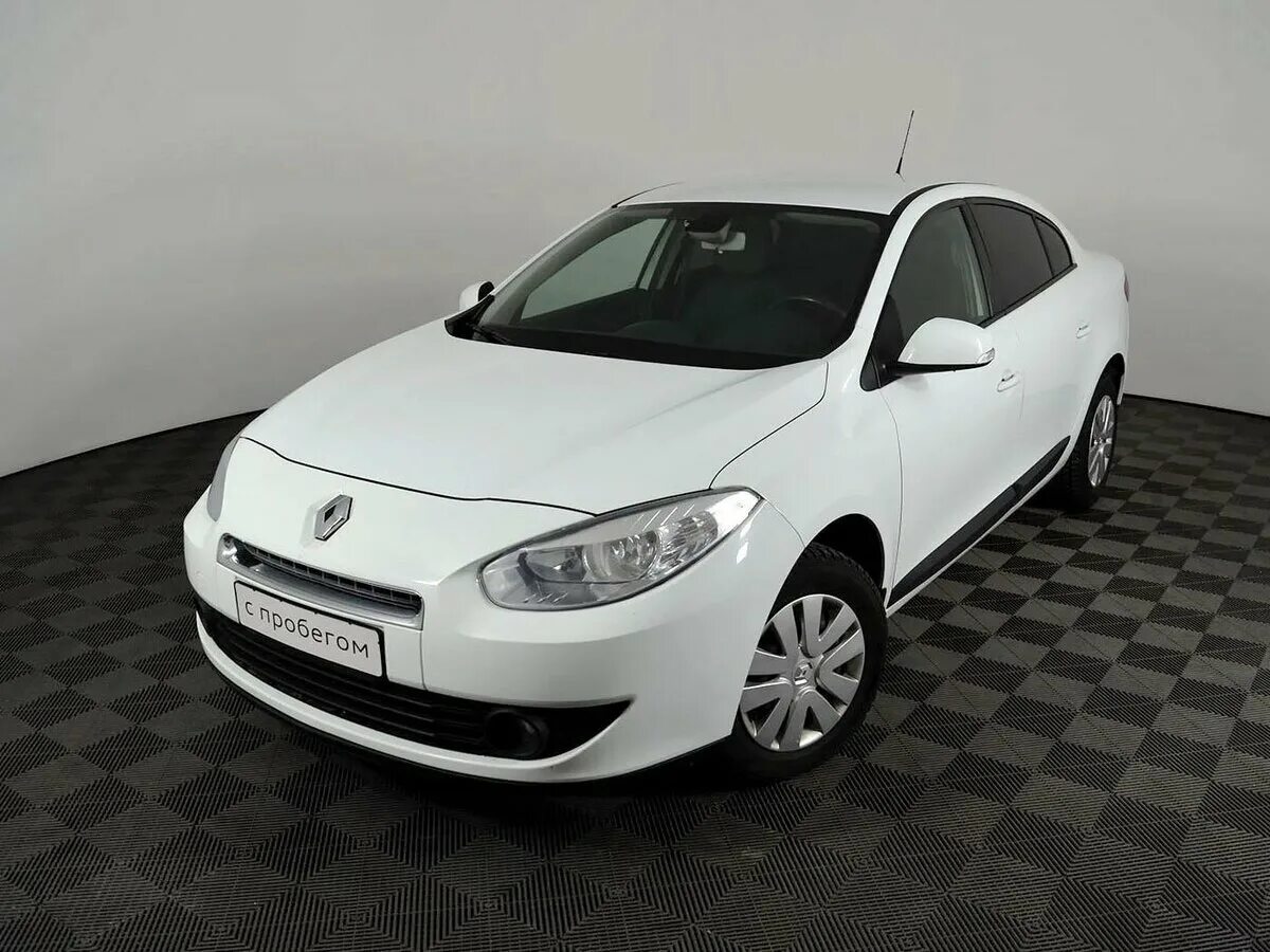 Рено белая машина фото Купить б/у Renault Fluence I 1.6 MT (106 л.с.) бензин механика в Санкт-Петербург