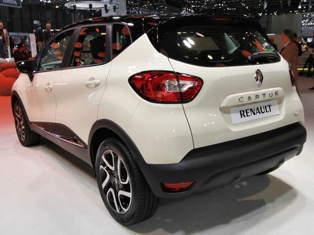 Рено captur фото Renault Captur Arrière