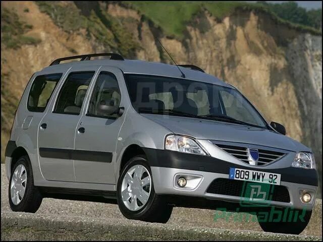 Рено дача фото Купить Лобовое стекло Renault Logan / Logan MCV / Logan Steppe 2005-2012 (1st Ge