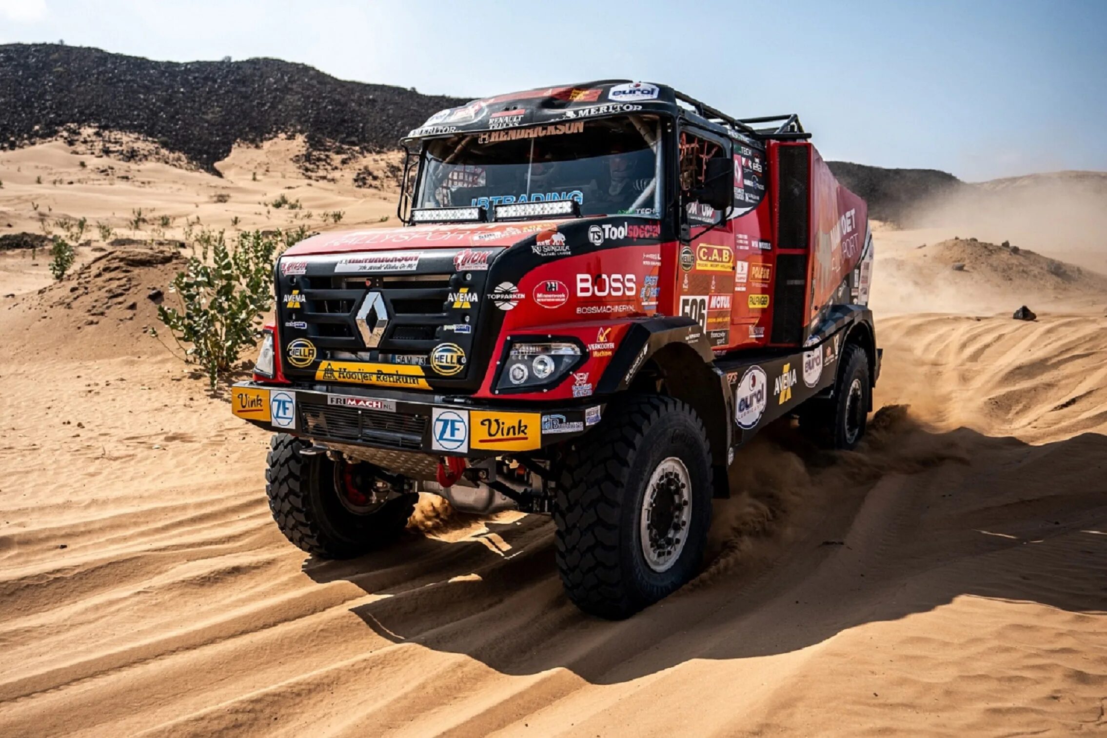 Рено дакар фото Trucks Accessories Liftedtrucks En 2020 Camion