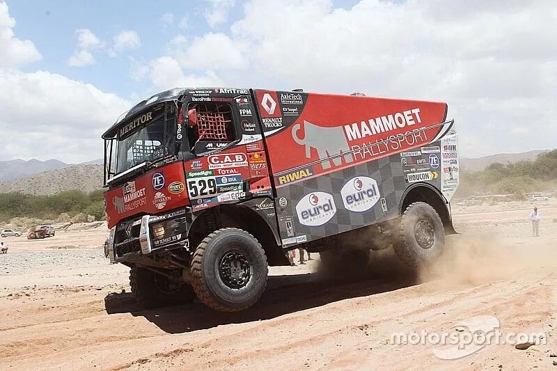 Рено дакар фото Dakar Trucks, Stage 10: Shock win for De Baar as De Rooy takes decisive lead Tru