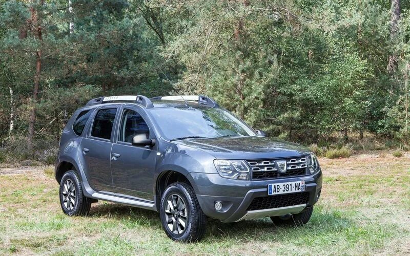 Рено дастер 2014 года фото Характеристики Dacia Duster dCi 110 4x4 (2013-2017): Размеры Dacia Duster