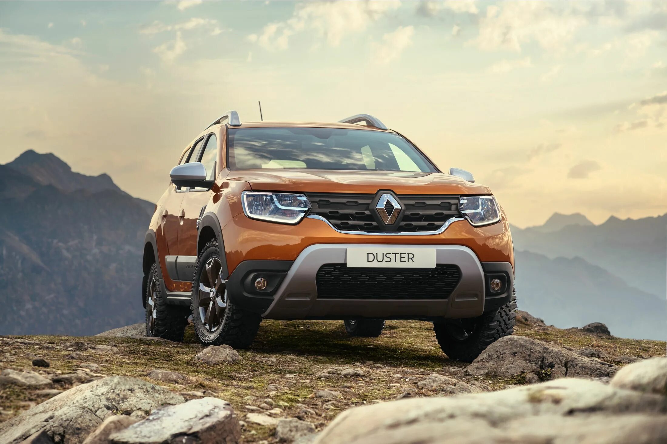 Рено дастер 2018 фото Renault полностью рассекретила новый Duster для России - Российская газета